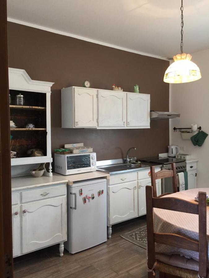 Ferienwohnung Alchimia House Cisano sul Neva Exterior foto